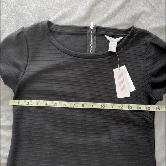 NEW with Tag Banana Republic Black short sleeve Top, Sz XS - Picture 5 of 7